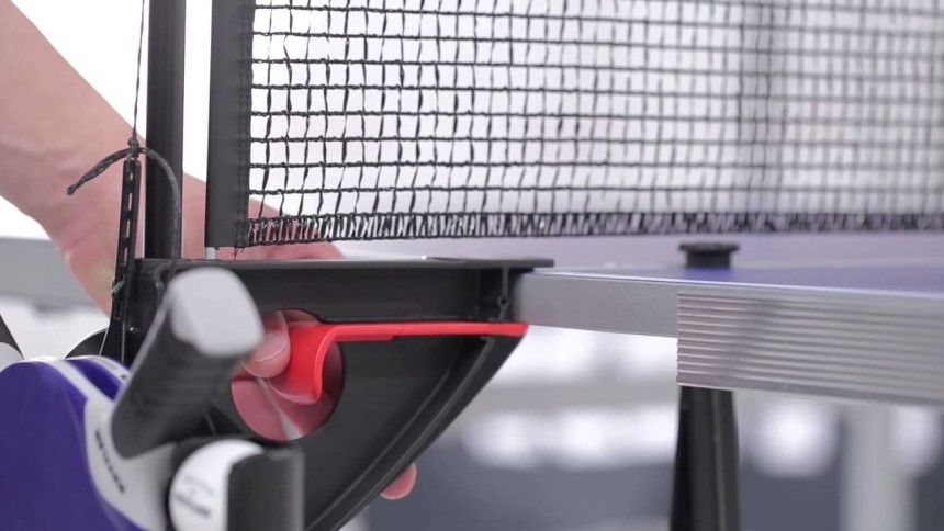 How to Open a Kettler Ping Pong Table: Instruction